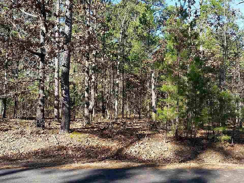2nd image of 32 Herradura Ln