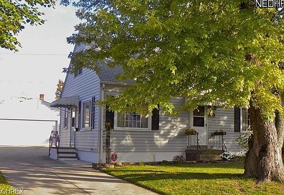 2nd image of 4361 Rockland Dr