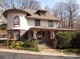 28 Lewis Pkwy, Yonkers, NY 10705