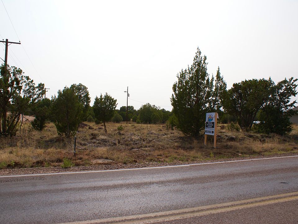 1st image of 8415 Silver Creek Dr