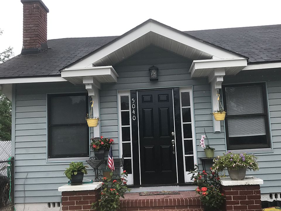 1st image of 5040 10th Ave S