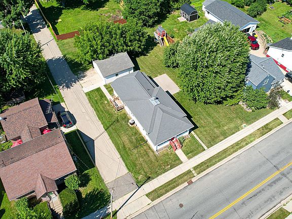 4th image of 607 W Jackson St