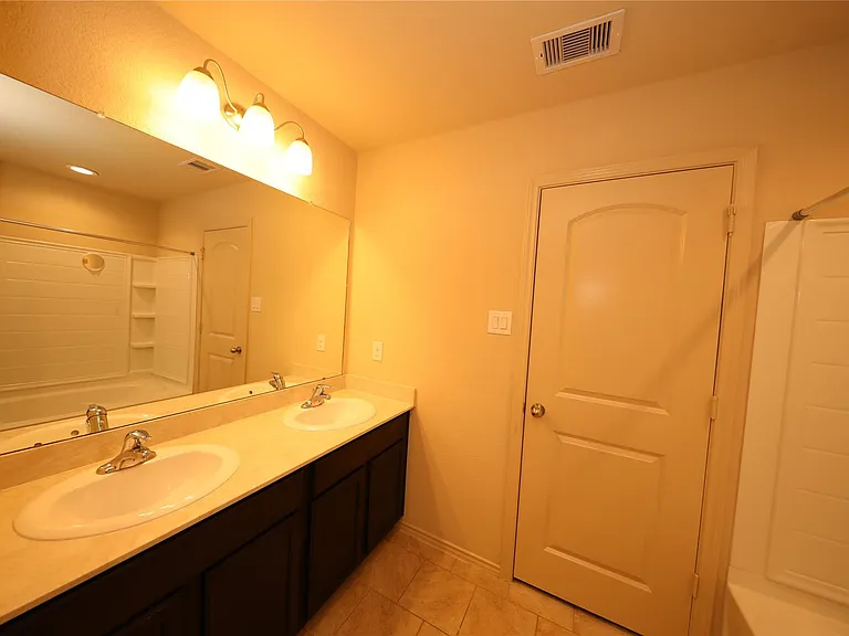 23210 Royal Tiger Rd — Photo 13