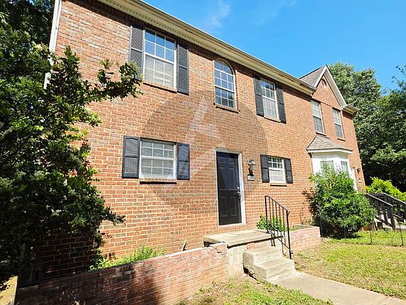 2nd image of 1423 Shiloh Way NW