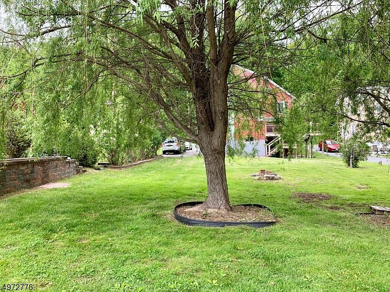 1st image of 68 W End Ave