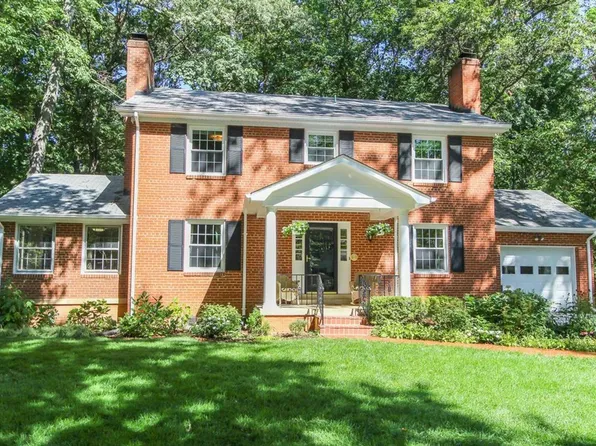 12206 Hounds Ln, Reston, VA 20191