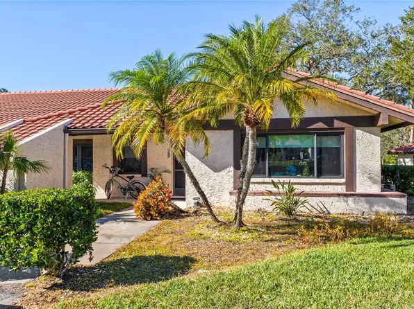 5635 Golf Pointe Dr APT 105, Sarasota, FL 34243