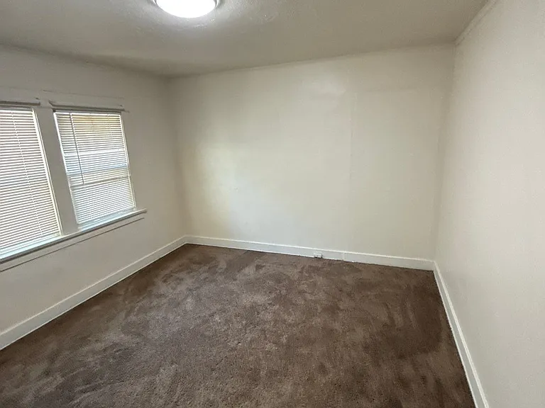 10057 Cherry Ave #5 — Photo 9