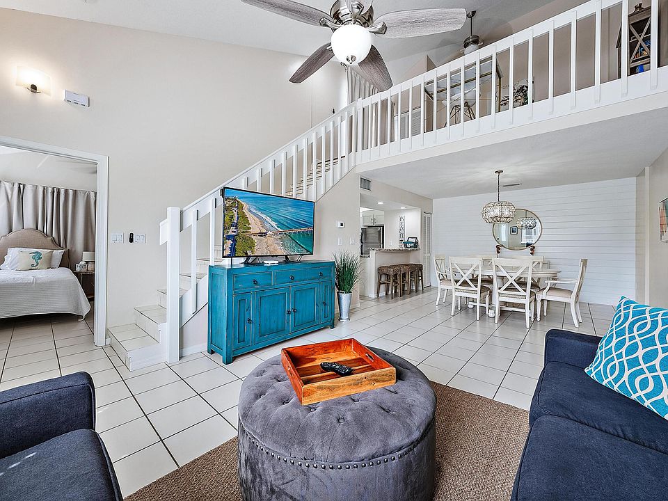 1st image of 370 Bella Vista Ct N