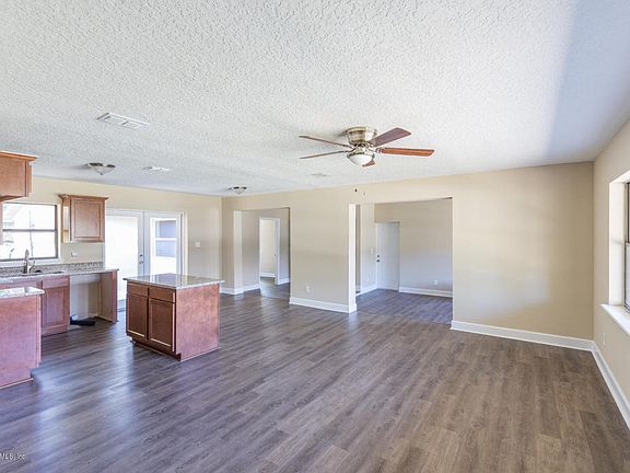 2nd image of 2223 Maney Dr