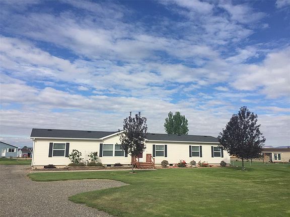 2nd image of 433 Tracy Ann Dr
