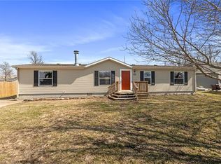 1139 N Underwood St, Ottawa, KS 66067