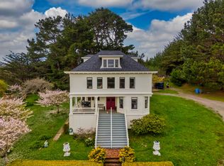 444 Phelan Rd, Loleta, CA 95551