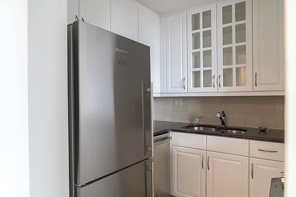 Rented by Beam Living | media 32