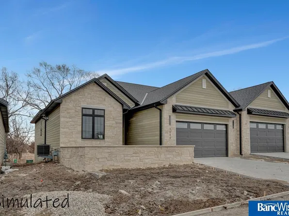 1648 S 93rd St, Lincoln, NE 68520