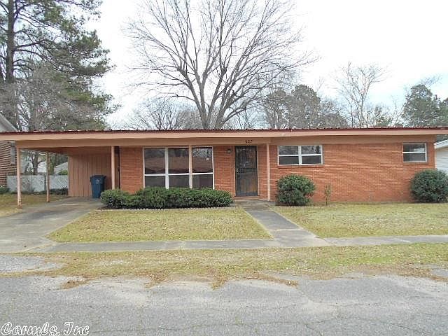 1st image of 627 Orchard Dr