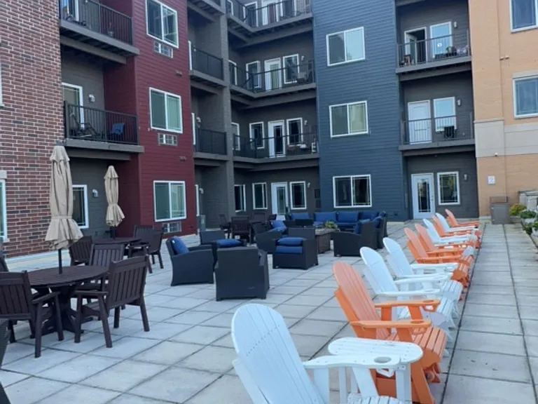 City Deck Landing — Photo 2