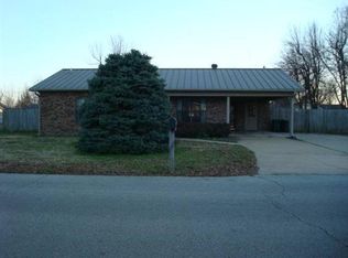 1509 Holly St, Walnut Ridge, AR 72476