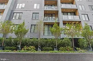 236 Thompson St #B402 — Photo 2
