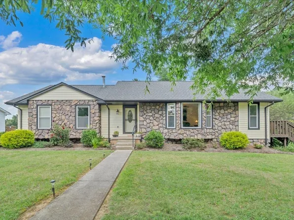 1280 Tranquility Viaduct, Christiansburg, VA 24073
