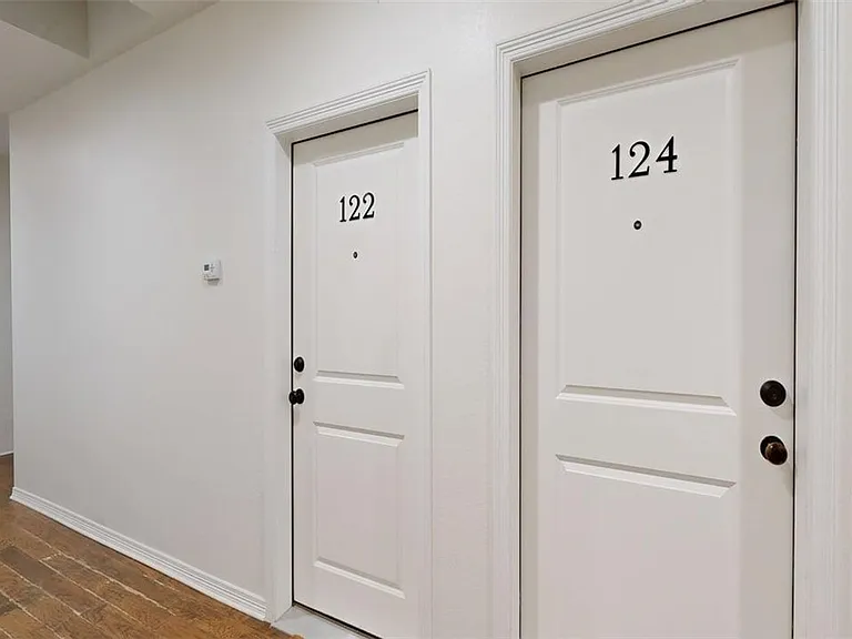 206 N Main St #124 — Photo 15