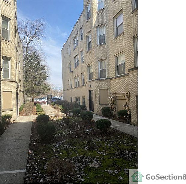 1st image of 1121 E 81st St #3N