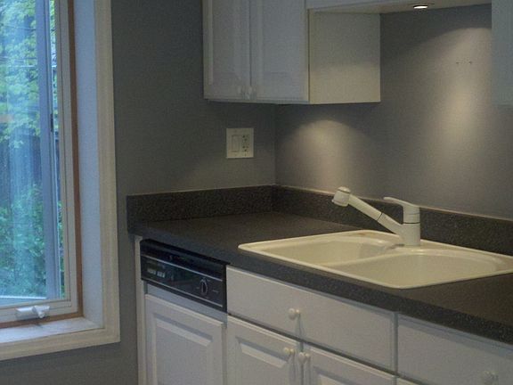 5th image of 6422 Fairhurst Ave
