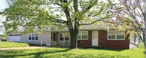 43 1/2 Eleanor Ave Photo 1