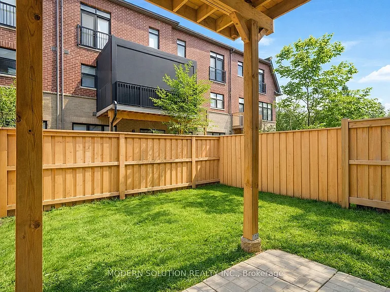 1659 Vellore Cres — Photo 39
