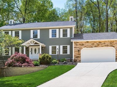 5180 Pine Valley Dr, Zanesville, OH, 43701