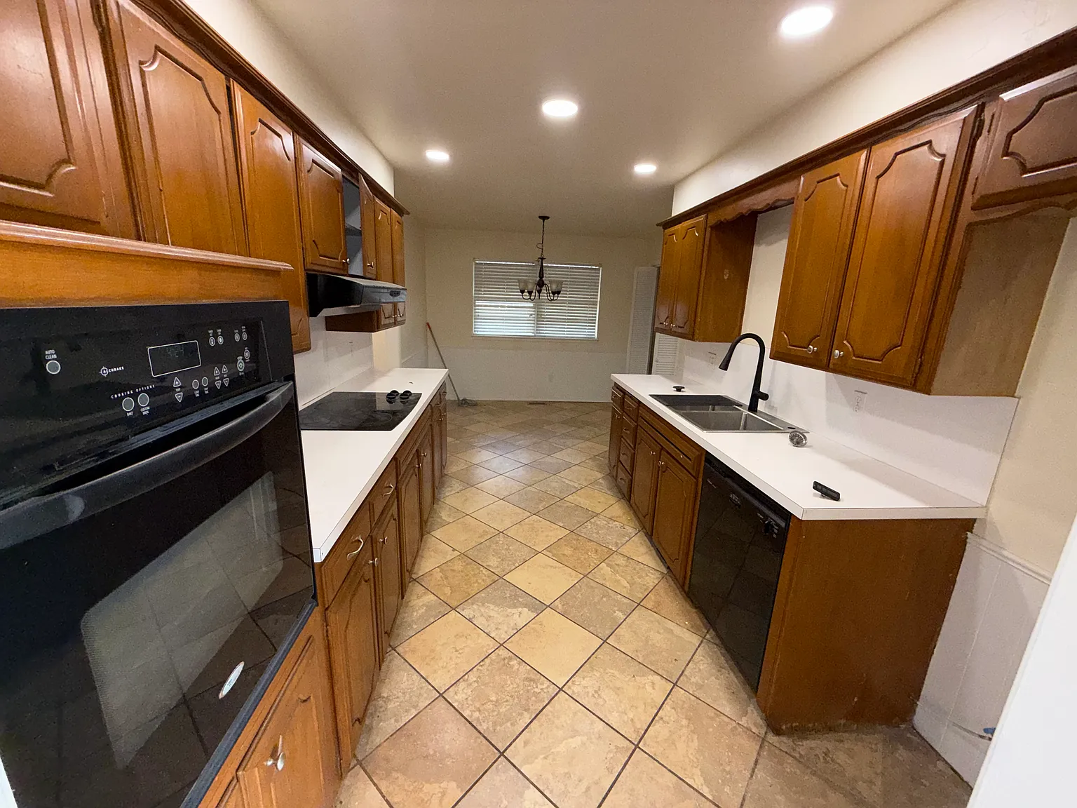 3 bed, 1271 sqft, $1,500 — Photo 3
