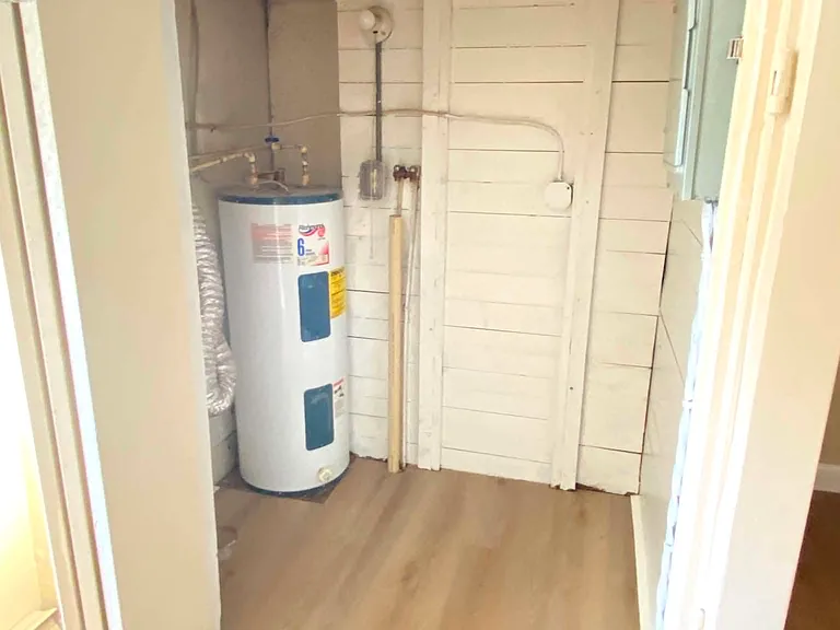 358 Chestnut St #3 — Photo 17