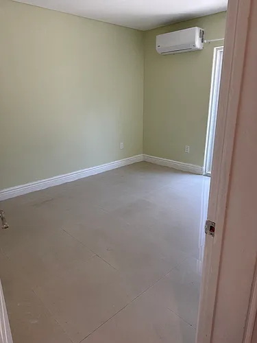139 Sweeny St Photo 1