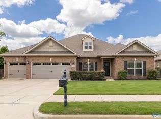 109 Walnut Cove Blvd SW, Huntsville, AL 35824