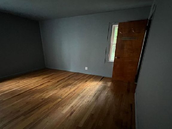3rd image of 2688 S Liddesdale St