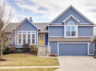 21529 W 51st St, Shawnee, KS 66226
