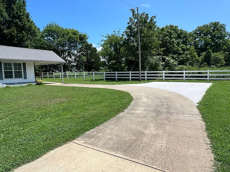2992 Emery Rd — Photo 21