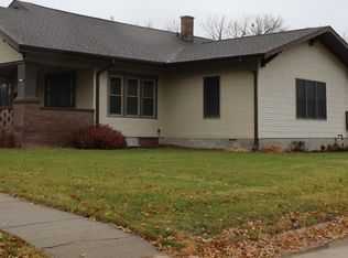 305 S Madison St, Atkinson, NE 68713