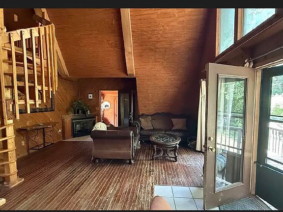 5th image of 8812 E Little Doe Run Rd