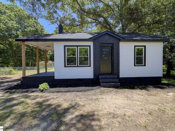 45 Spring St, Pelzer, SC 29669