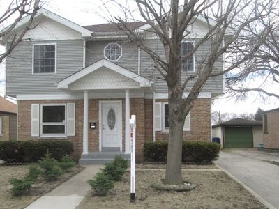 9745 Reeves Ct, Franklin Park, IL, 60131
