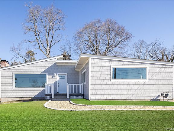 2nd image of 2845 Hobart Rd