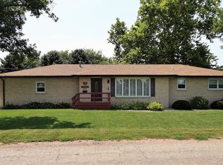 205 Iverson St, Gayville, SD 57031