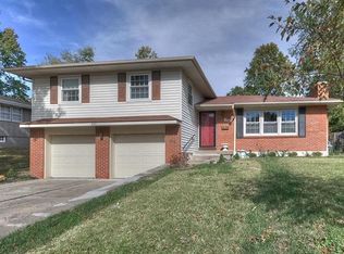 600 E Linwood Ave, Independence, MO 64055