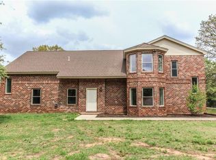 6809 E Robinson St, Norman, OK 73026