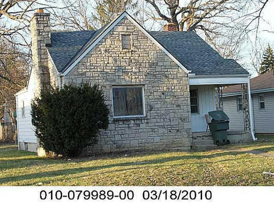 1446 E Weber Rd photo 1