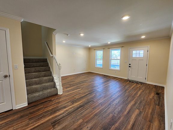 5th image of 2206 Joplin Ave