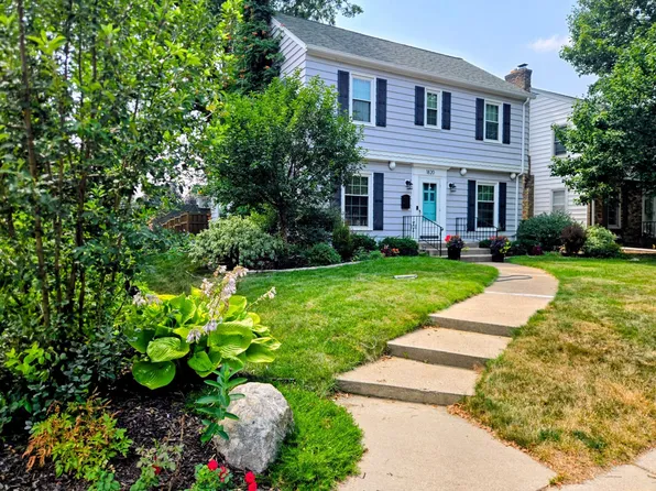 1820 Montreal Ave, Saint Paul, MN 55116