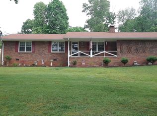 346 Oakridge Dr SE, Cartersville, GA 30121