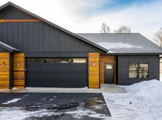 1564 Carlton Ave W, Cloquet, MN 55720
